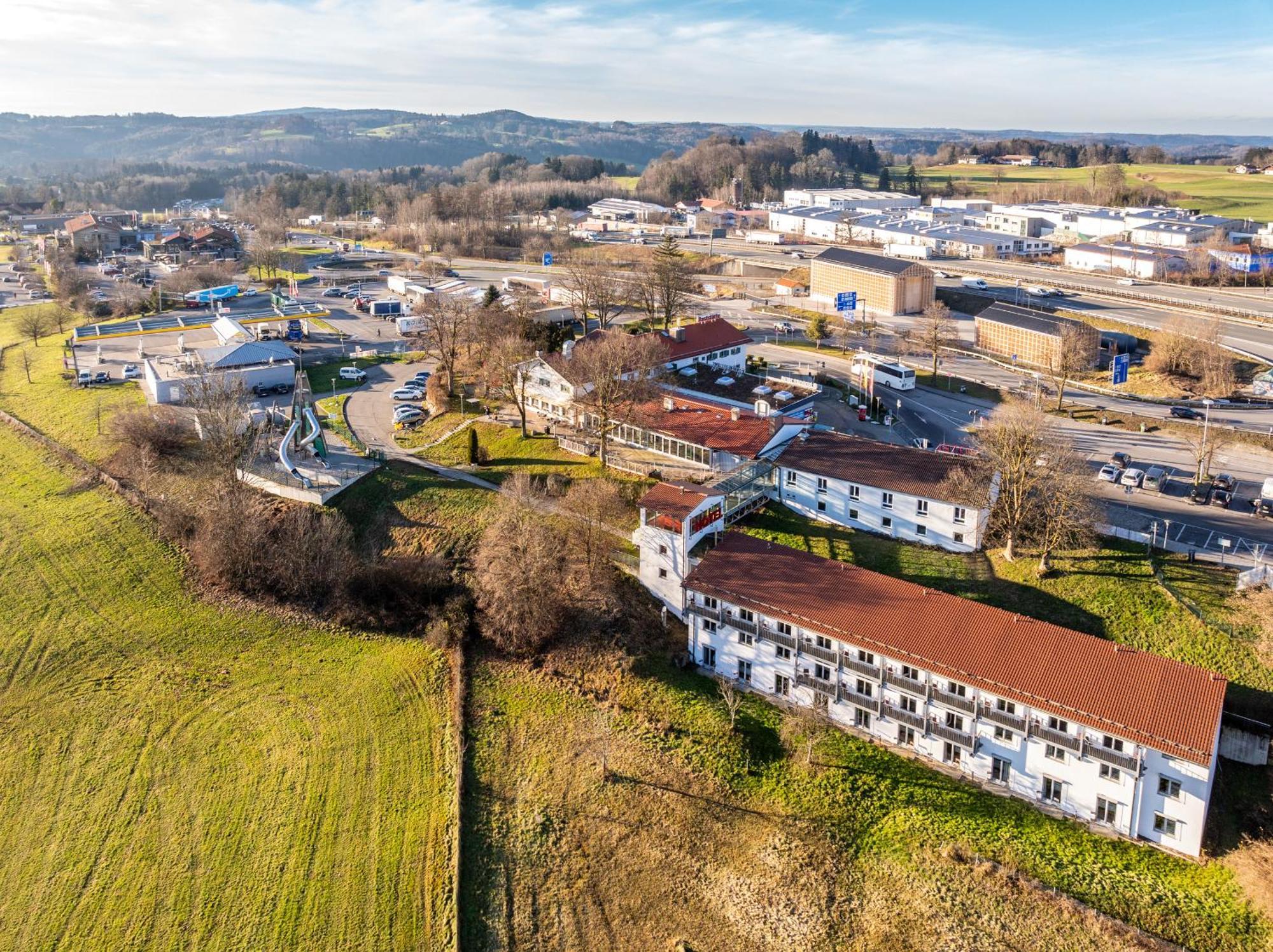 Hotel Irschenberg Sued Екстер'єр фото