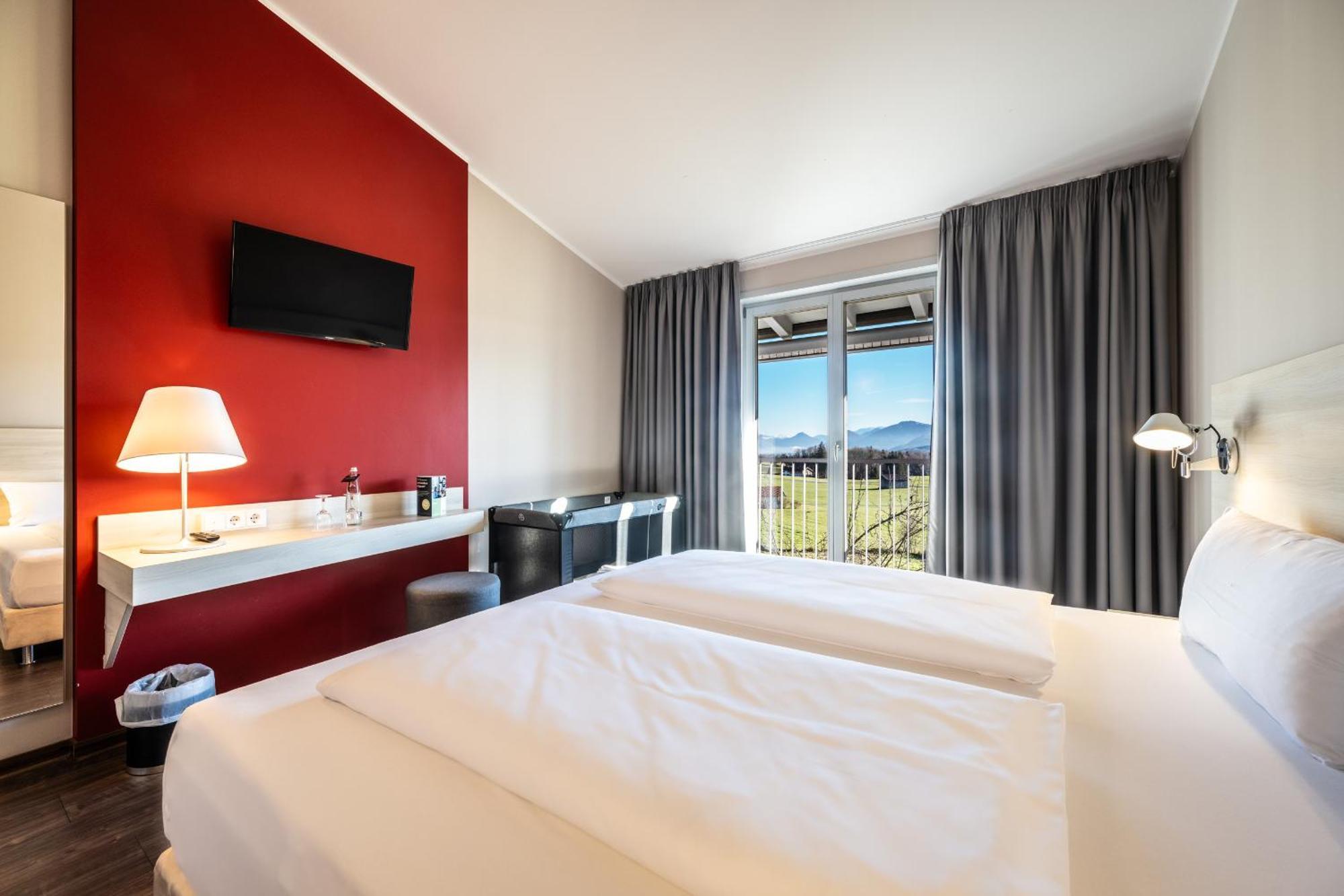 Hotel Irschenberg Sued Екстер'єр фото
